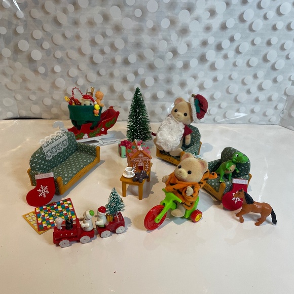 Calico Critters Sylvanian Families 🐻Luxury Living Room Christmas set - Picture 1 of 14